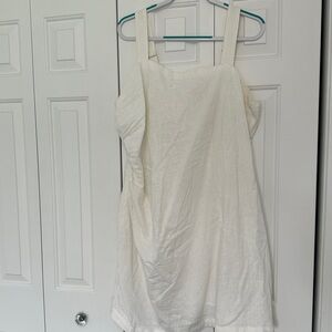 Elegant White Abercrombie Dress